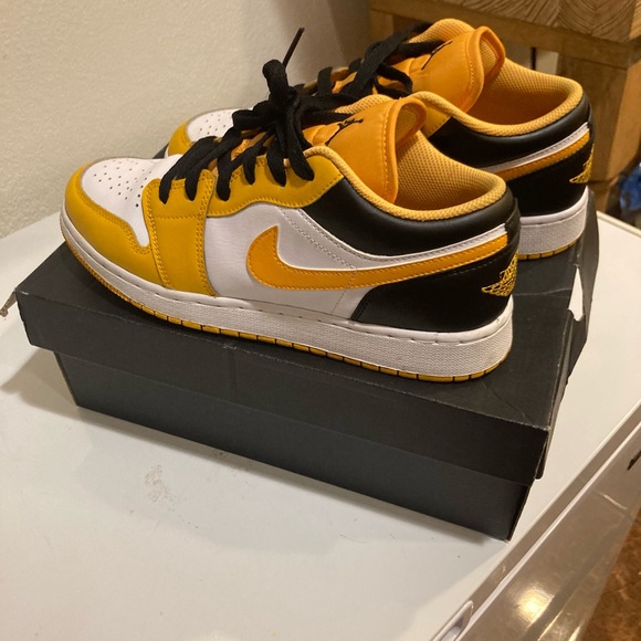 Air Jordan 1 low - Picture 5 of 13